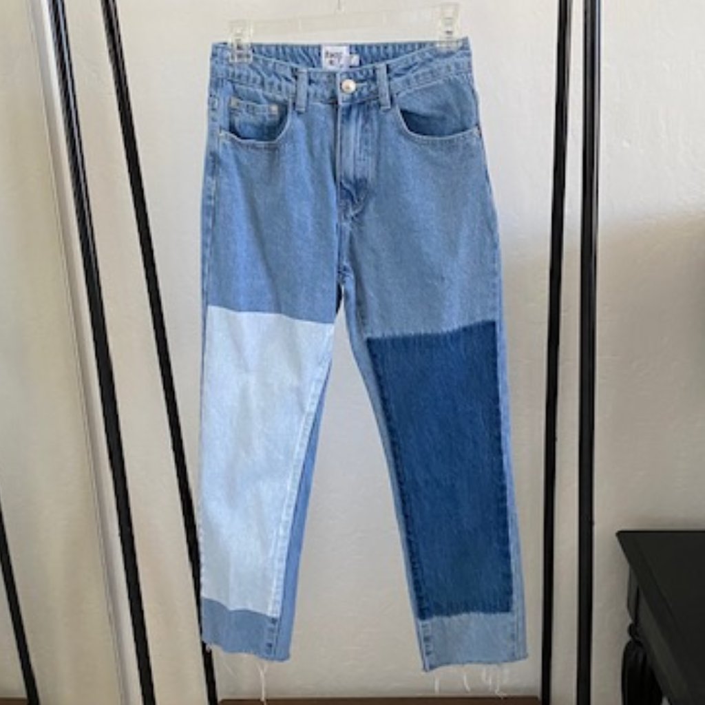 Patch Mom Jeans
